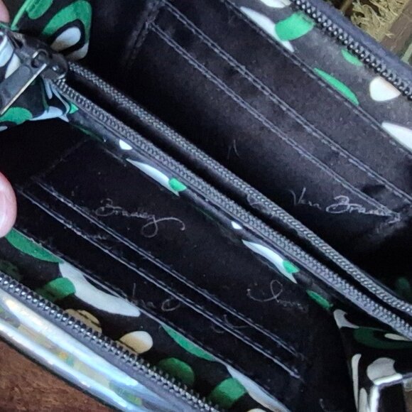Vera Bradley Zip organizer/wallet.   New. - Picture 3 of 6